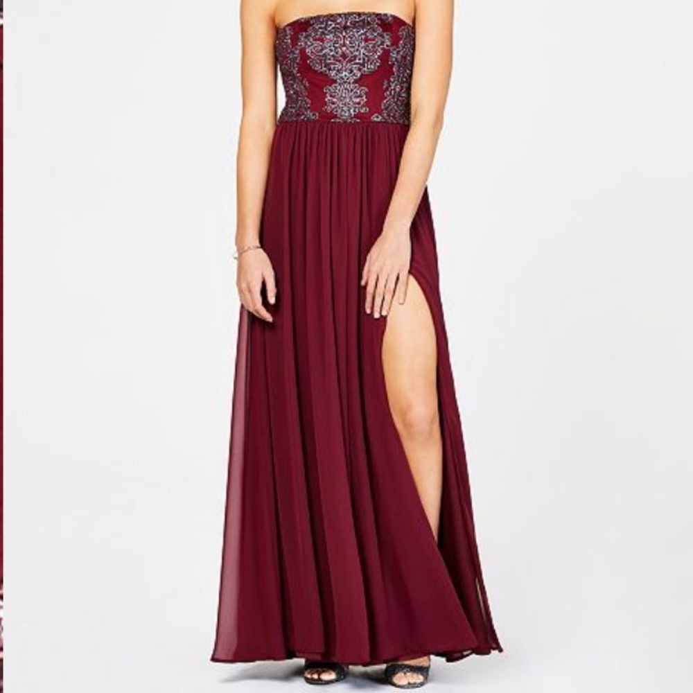 Speechless Formal Dress - Picture 2 of 7